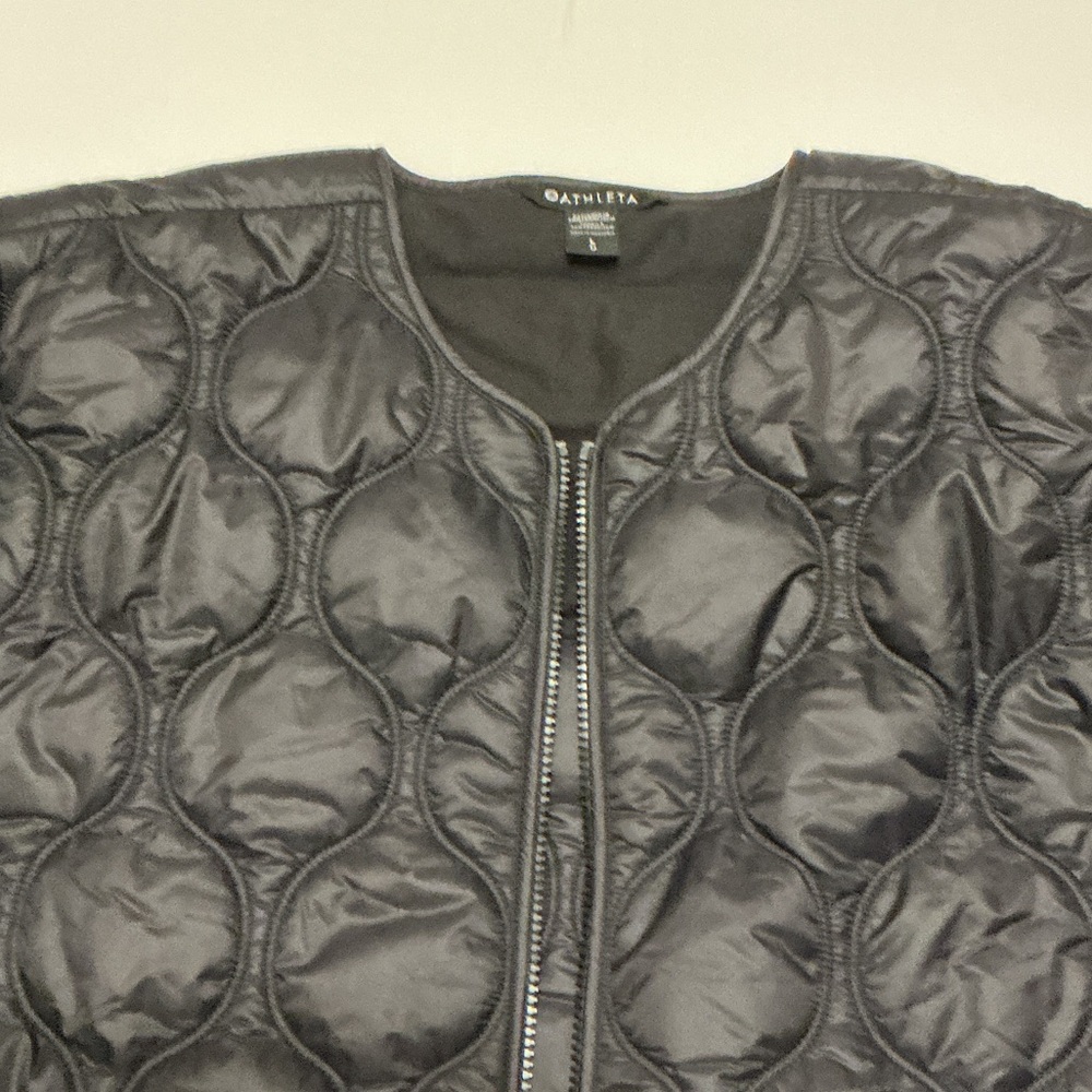 Athleta Black Quilted Puffer Jacket Size Large Women - Picture 10 of 10